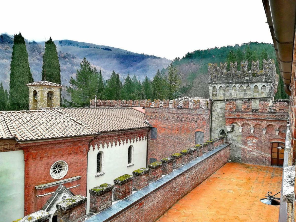 הוילה ארצו Castello Di Valenzano מראה חיצוני תמונה