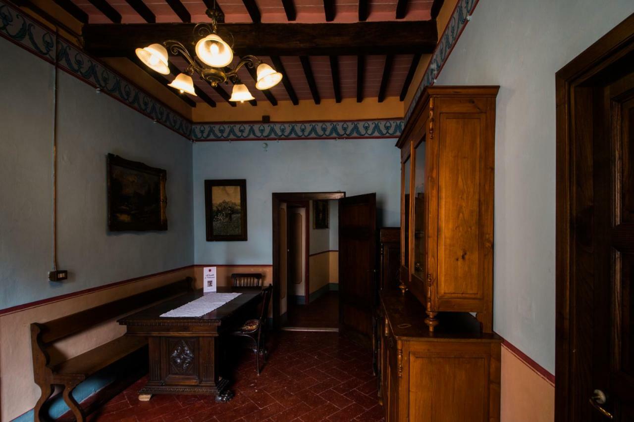 הוילה ארצו Castello Di Valenzano מראה חיצוני תמונה