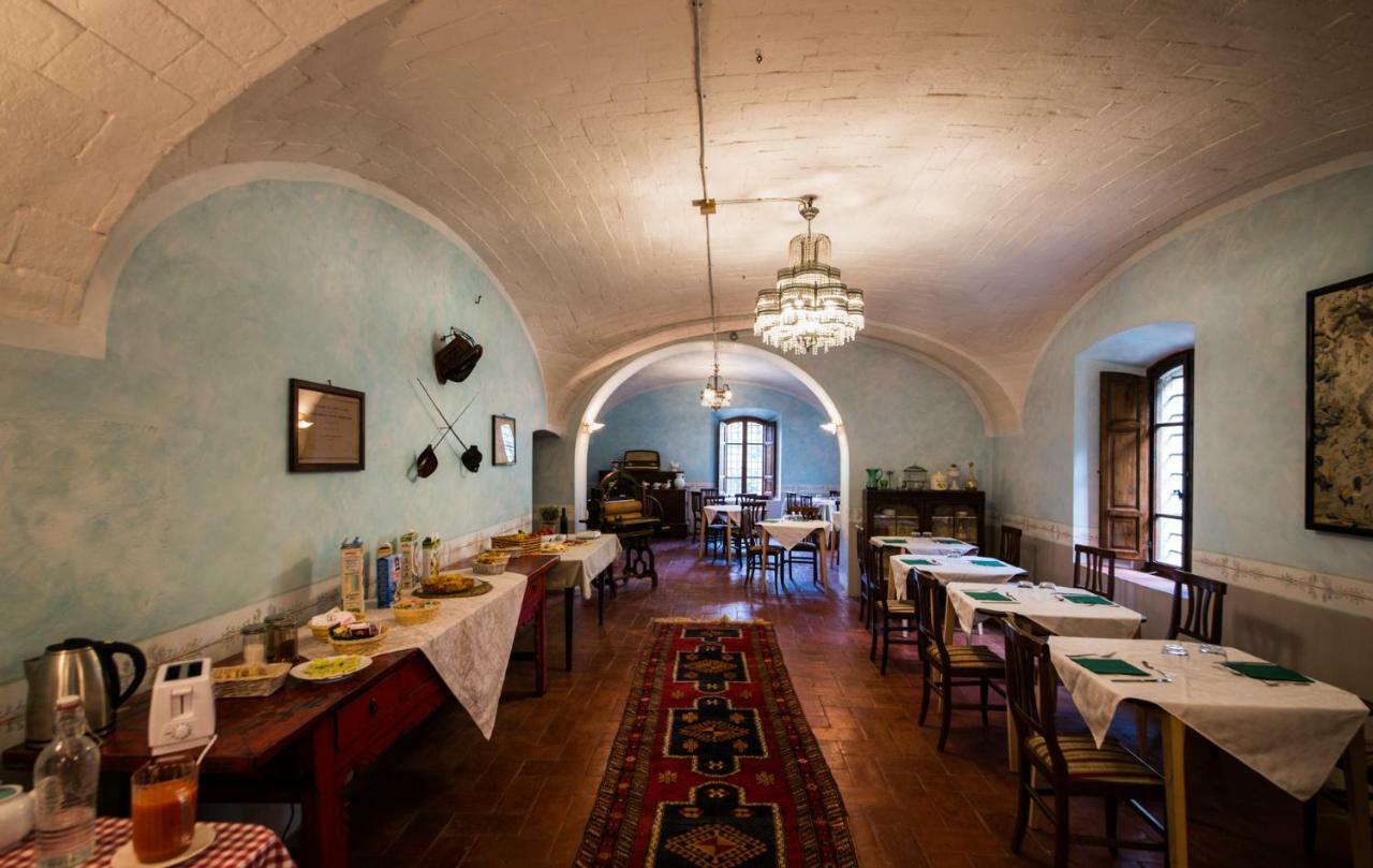 הוילה ארצו Castello Di Valenzano מראה חיצוני תמונה