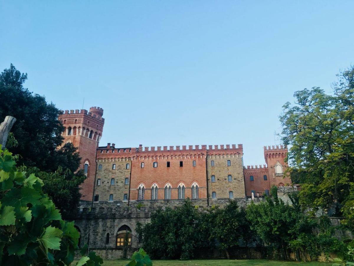 הוילה ארצו Castello Di Valenzano מראה חיצוני תמונה